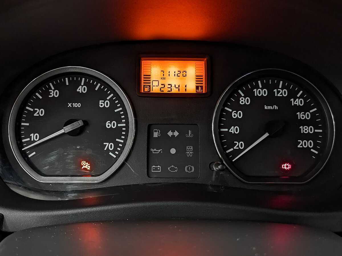 Nissan Almera с пробегом — 2014 год. Фото: #15