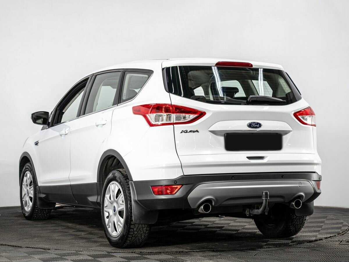 Ford Kuga с пробегом — 2015 год. Фото: #5