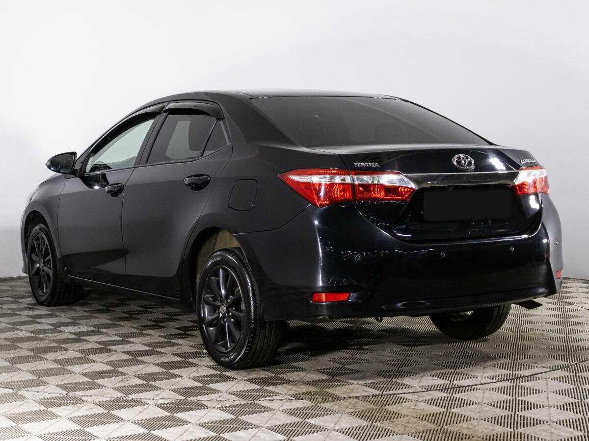 Toyota Corolla с пробегом — 2013 год. Фото: #6