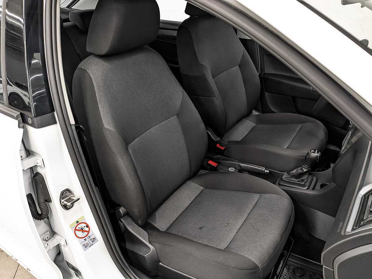 Skoda Rapid с пробегом — 2019 год. Фото: #19