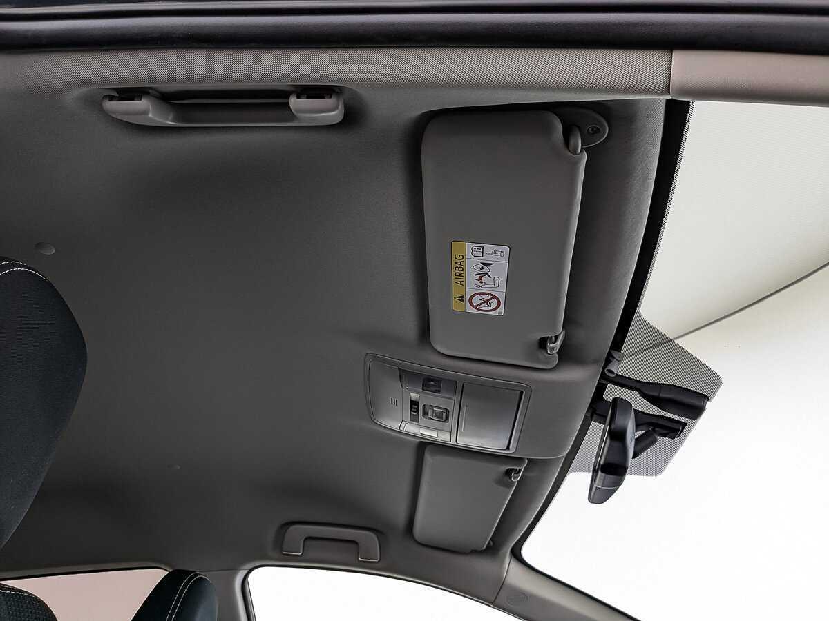 Toyota RAV4 с пробегом — 2017 год. Фото: #20