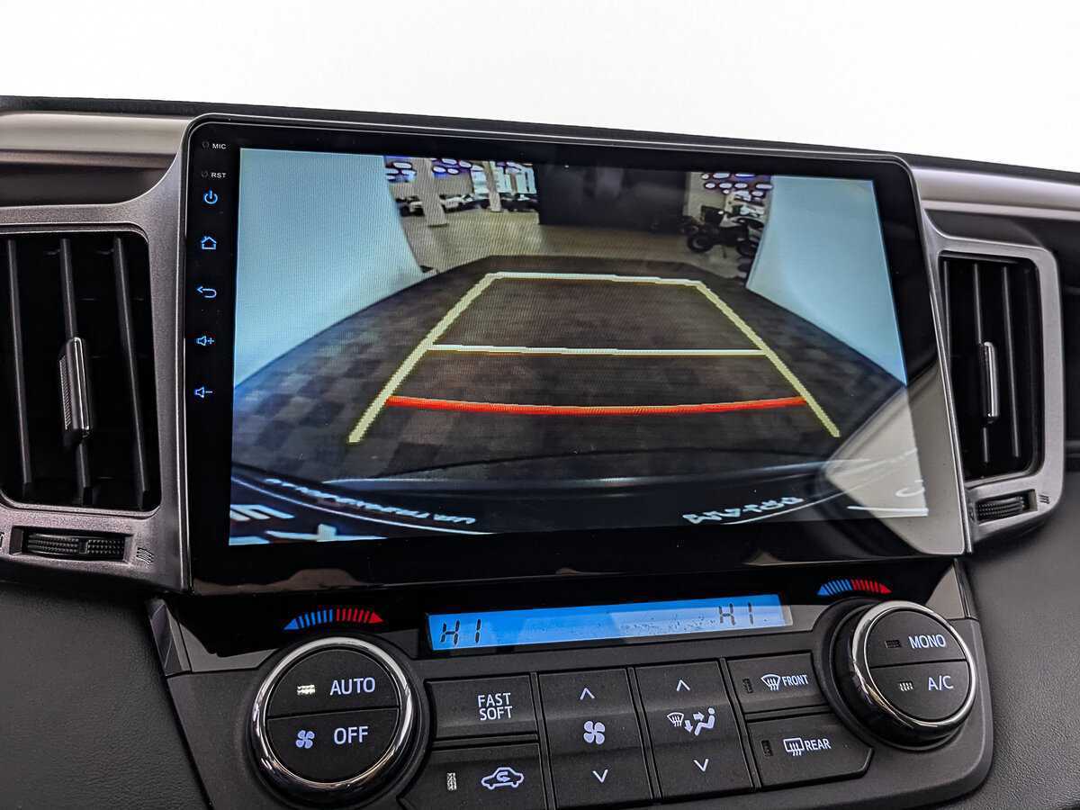 Toyota RAV4 с пробегом — 2017 год. Фото: #28