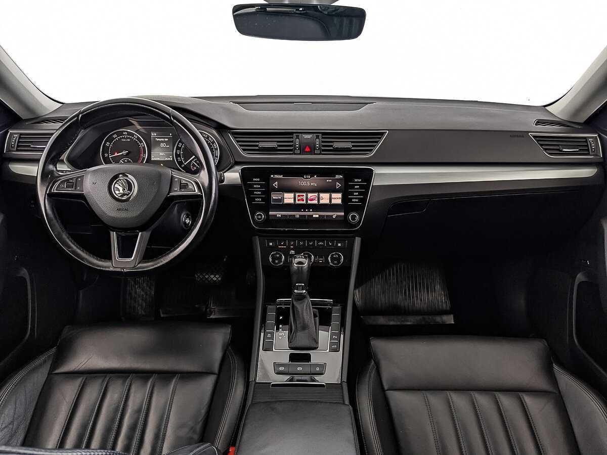 Skoda Superb с пробегом — 2018 год. Фото: #11