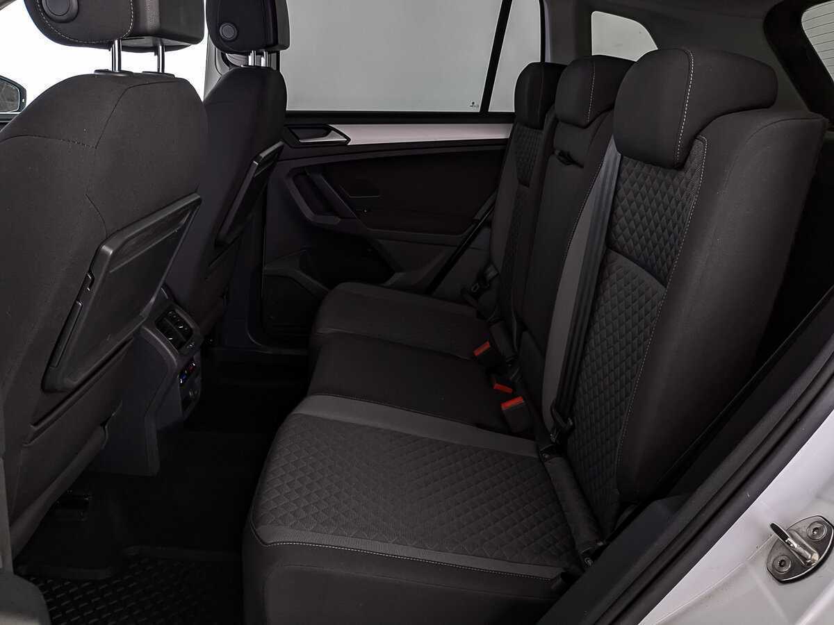Volkswagen Tiguan с пробегом — 2018 год. Фото: #15