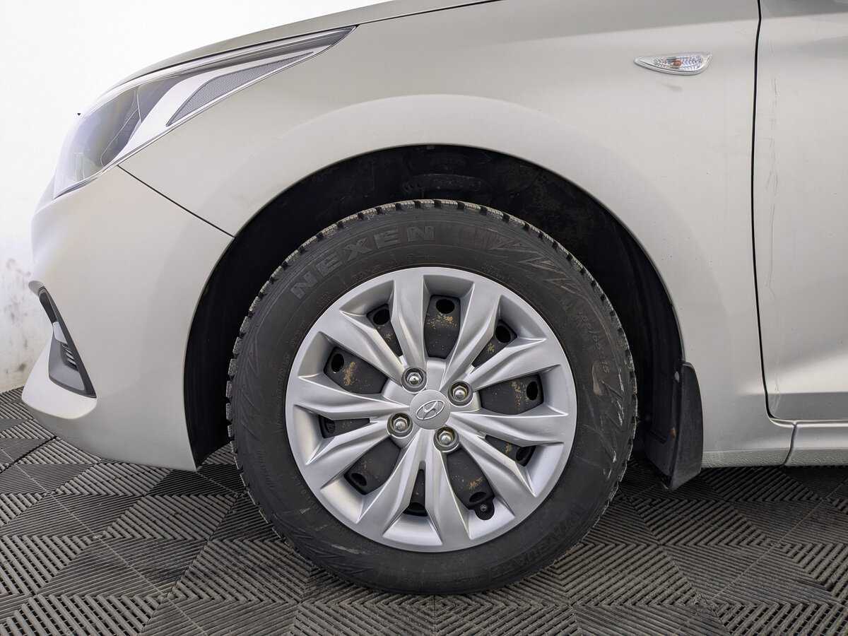 Hyundai Solaris с пробегом — 2019 год. Фото: #11