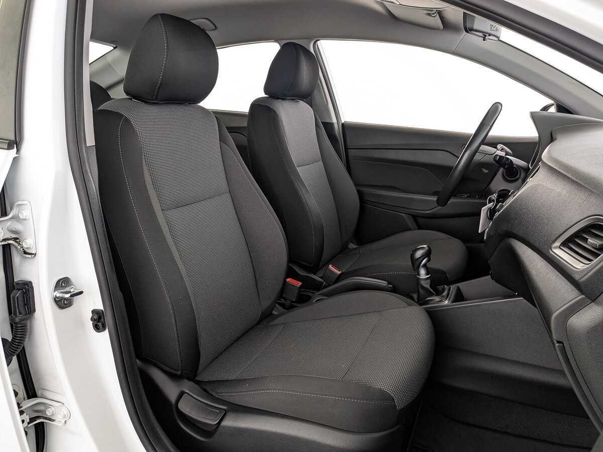 Hyundai Solaris с пробегом — 2017 год. Фото: #20