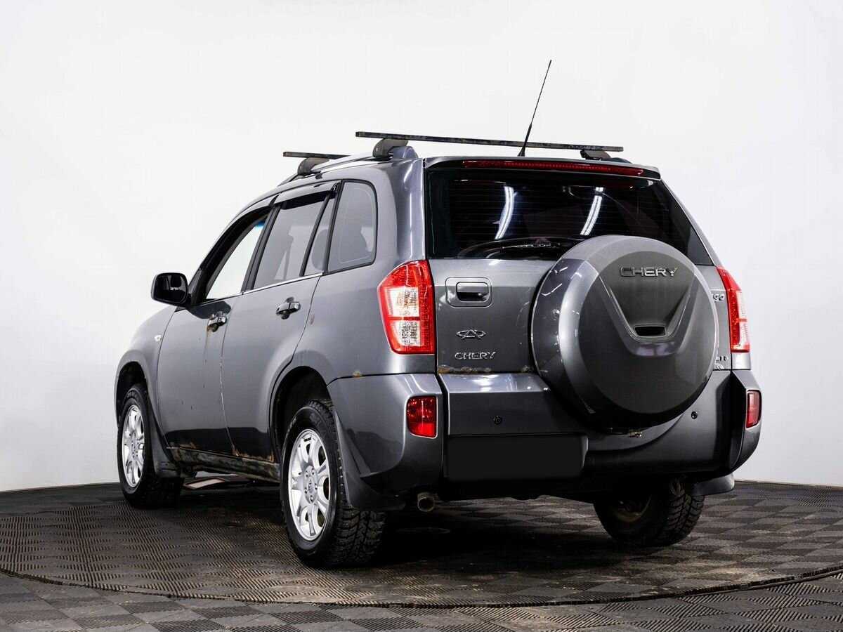 Chery Tiggo (T11) с пробегом — 2015 год. Фото: #3