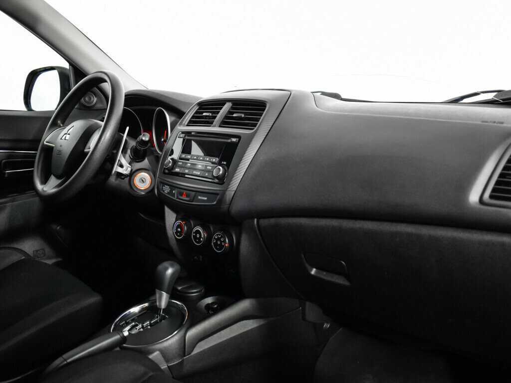 Mitsubishi ASX с пробегом — 2014 год. Фото: #8