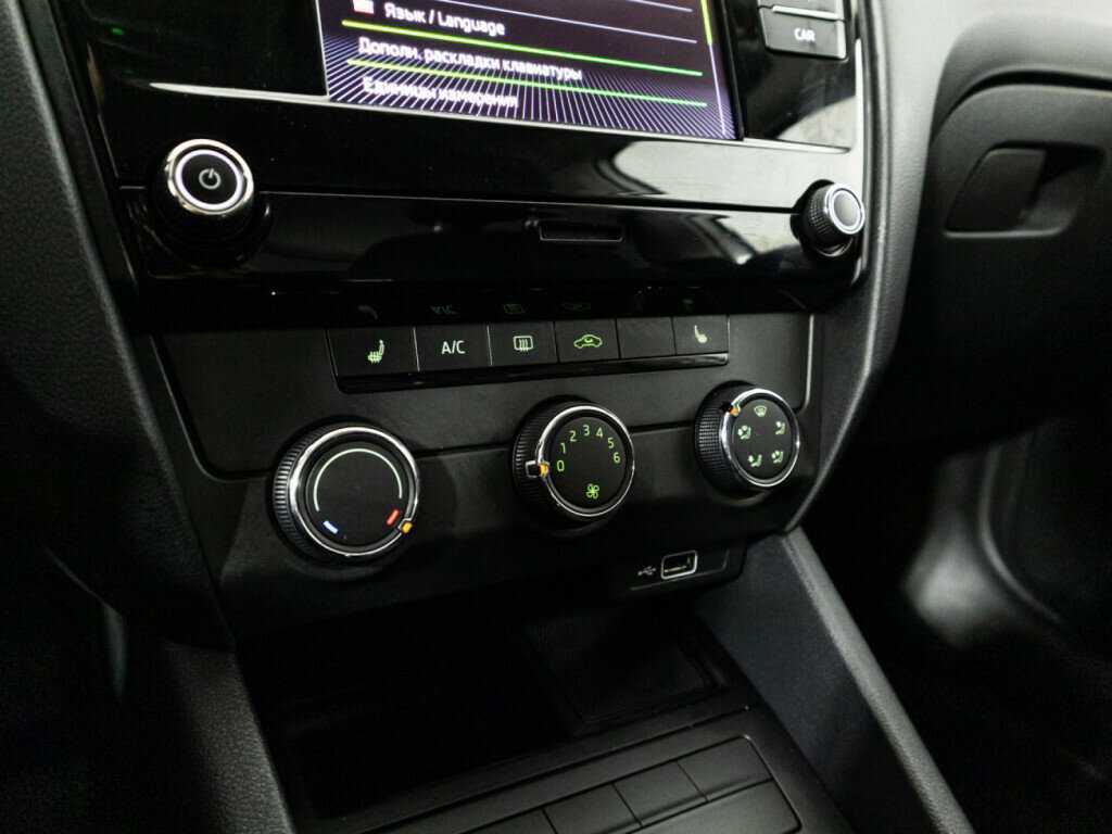 Skoda Octavia с пробегом — 2018 год. Фото: #15