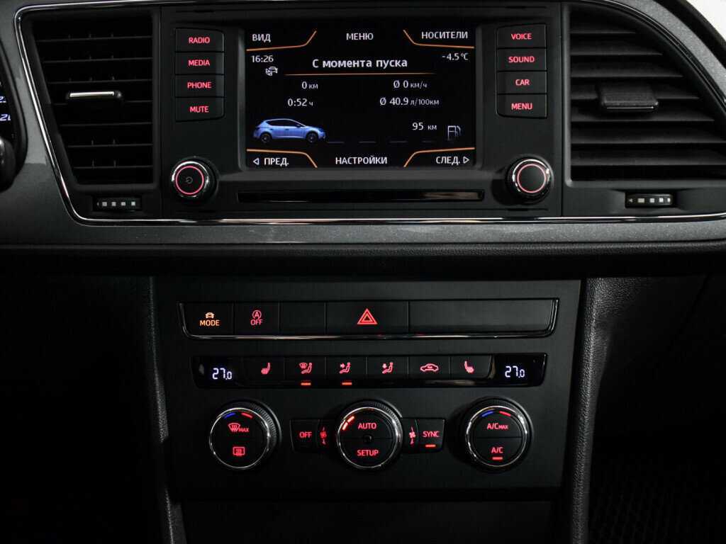 SEAT Leon с пробегом — 2013 год. Фото: #16