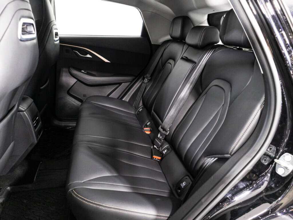 OMODA C5 с пробегом — 2023 год. Фото: #9