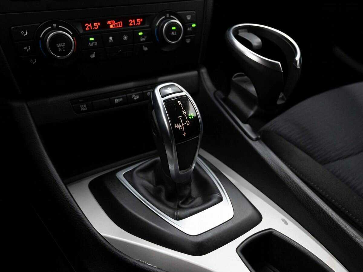 BMW X1 с пробегом — 2013 год. Фото: #20