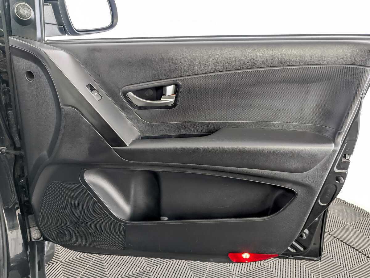 SsangYong Actyon с пробегом — 2013 год. Фото: #23