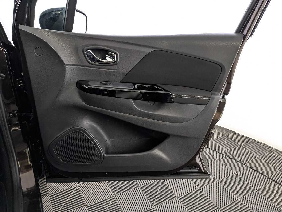 Renault Kaptur с пробегом — 2019 год. Фото: #23