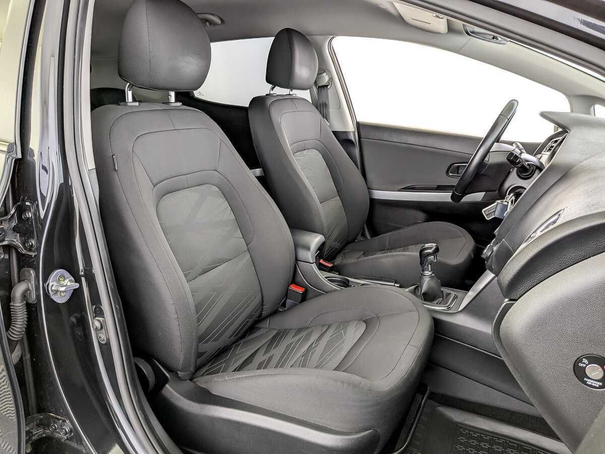 Kia Ceed с пробегом — 2014 год. Фото: #21