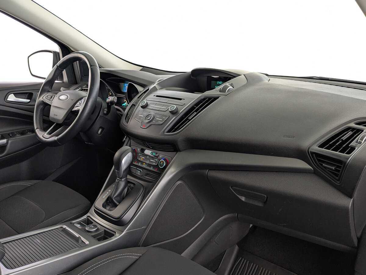 Ford Kuga с пробегом — 2018 год. Фото: #12