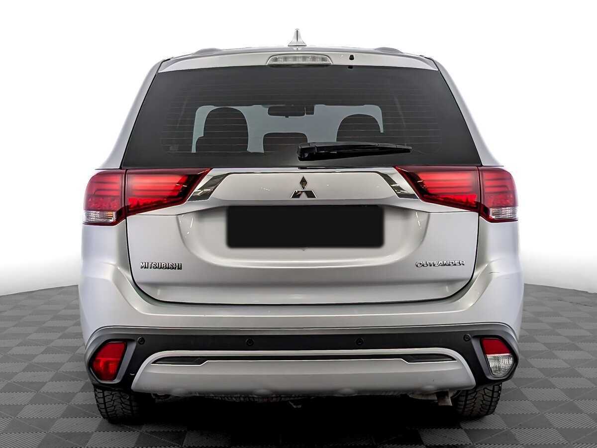 Mitsubishi Outlander с пробегом — 2019 год. Фото: #5