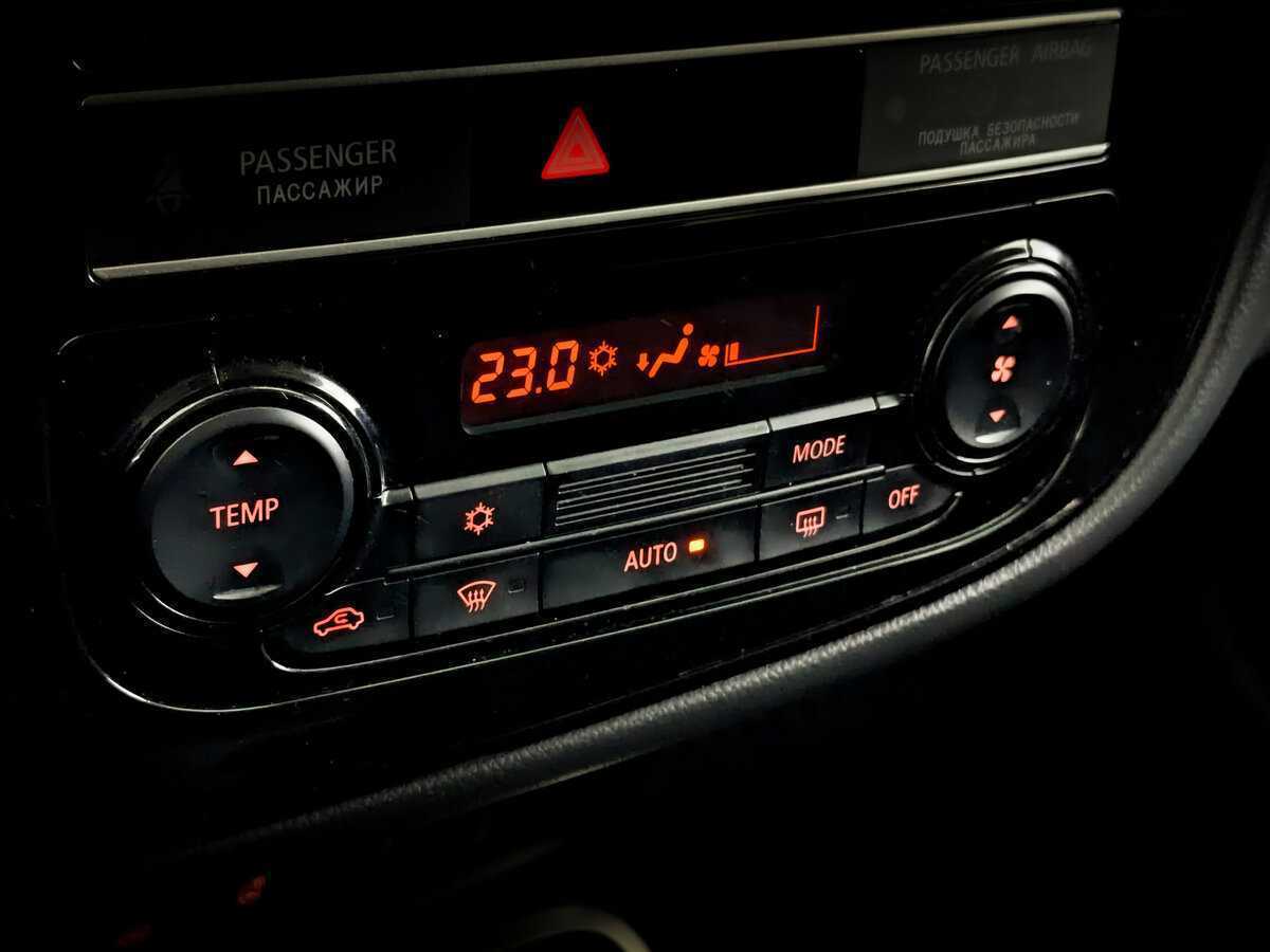 Mitsubishi Outlander с пробегом — 2019 год. Фото: #24