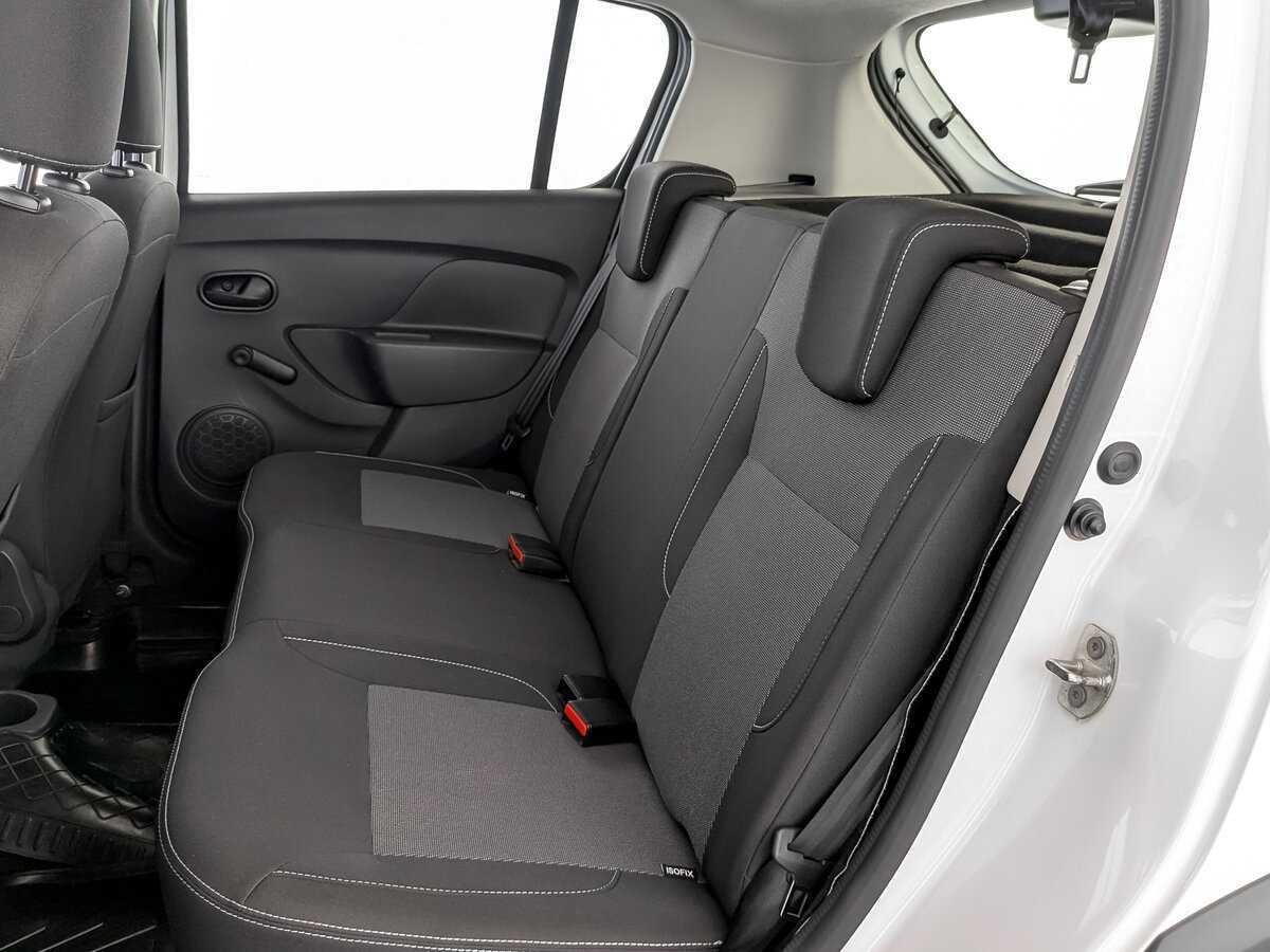 Renault Sandero с пробегом — 2021 год. Фото: #11