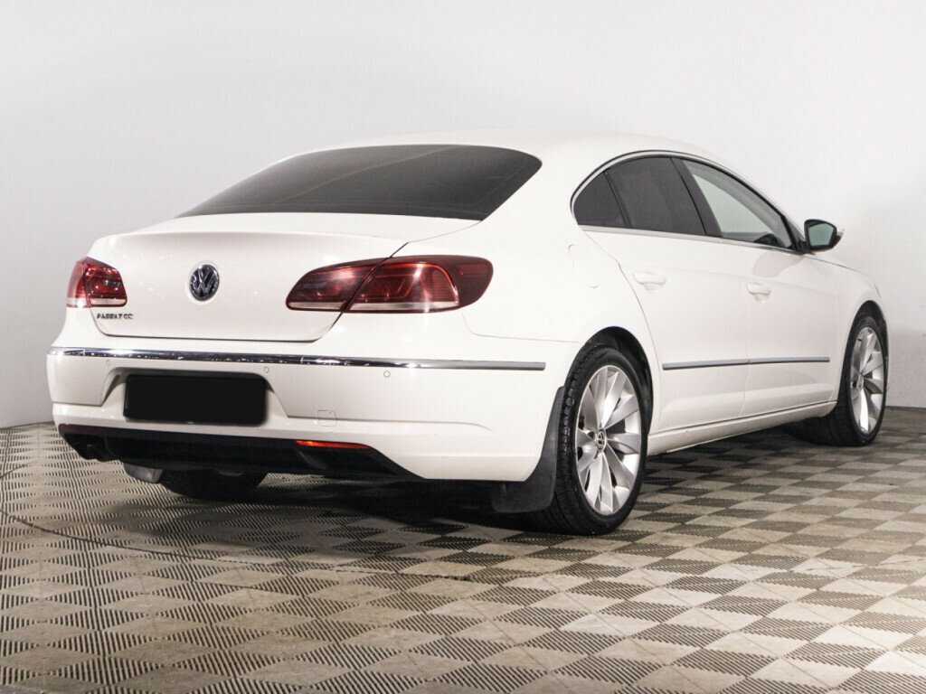 Volkswagen Passat CC с пробегом — 2014 год. Фото: #4