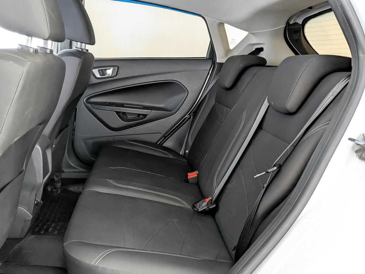 Ford Fiesta с пробегом — 2017 год. Фото: #11