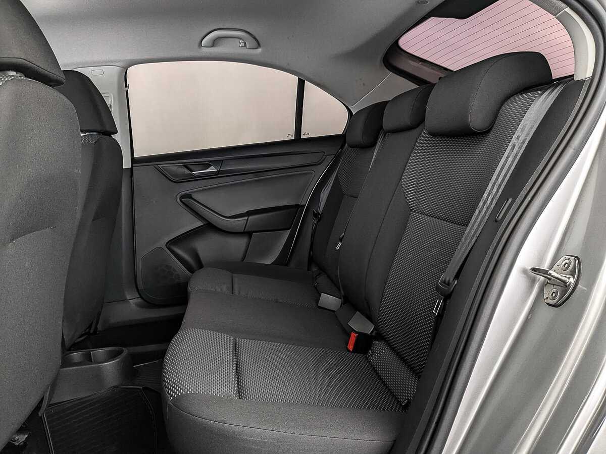 Volkswagen Polo с пробегом — 2021 год. Фото: #11