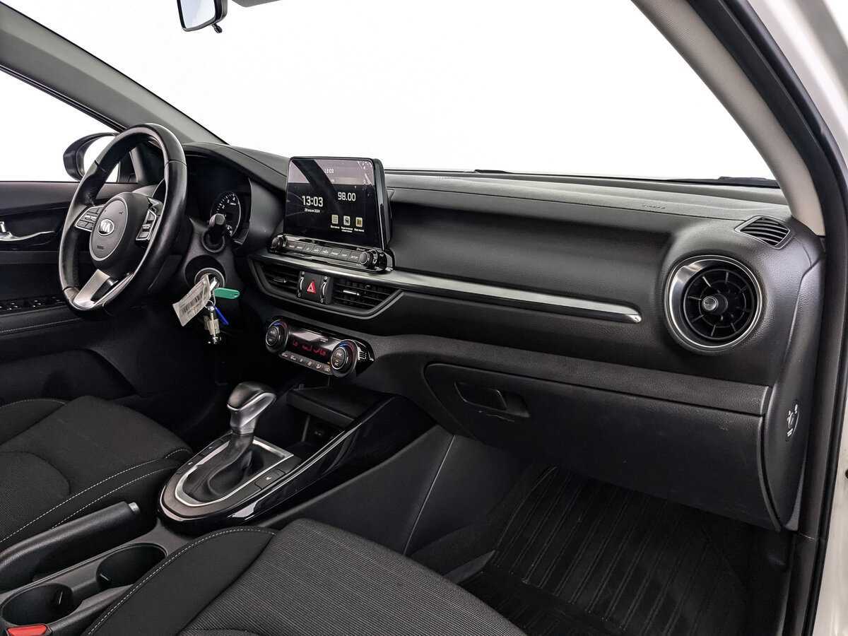 Kia Cerato с пробегом — 2020 год. Фото: #10