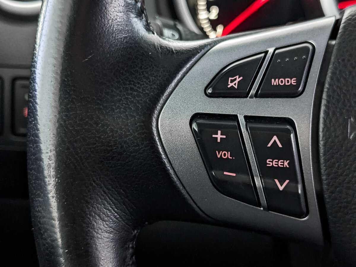 Suzuki Grand Vitara с пробегом — 2013 год. Фото: #25