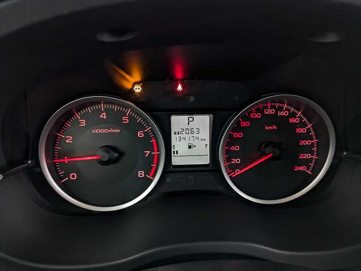 Subaru Forester с пробегом — 2013 год. Фото: #12