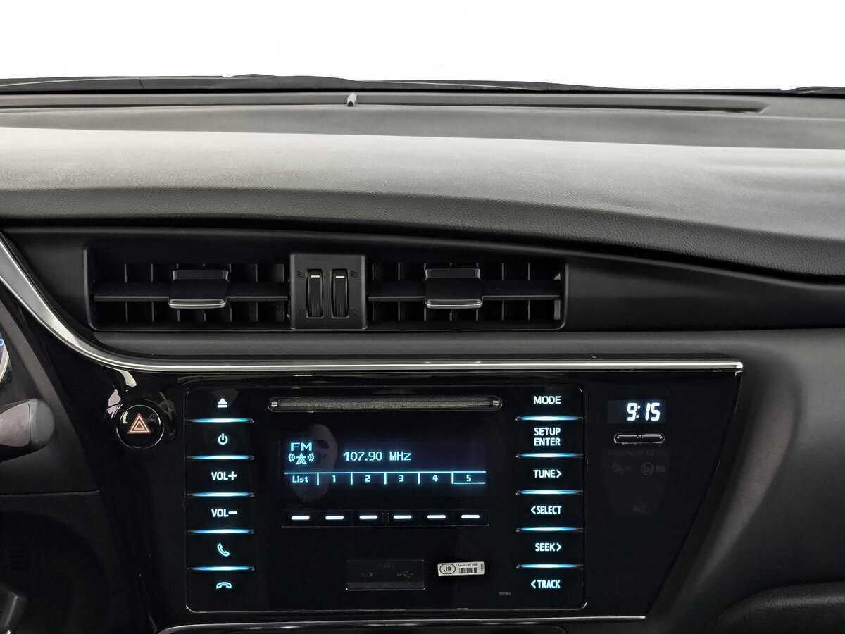 Toyota Corolla с пробегом — 2017 год. Фото: #16