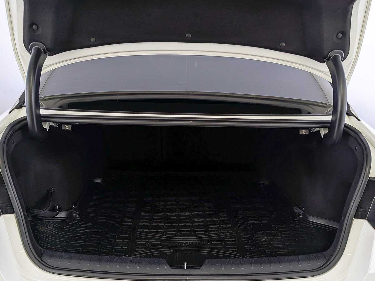 Kia Optima с пробегом — 2017 год. Фото: #9