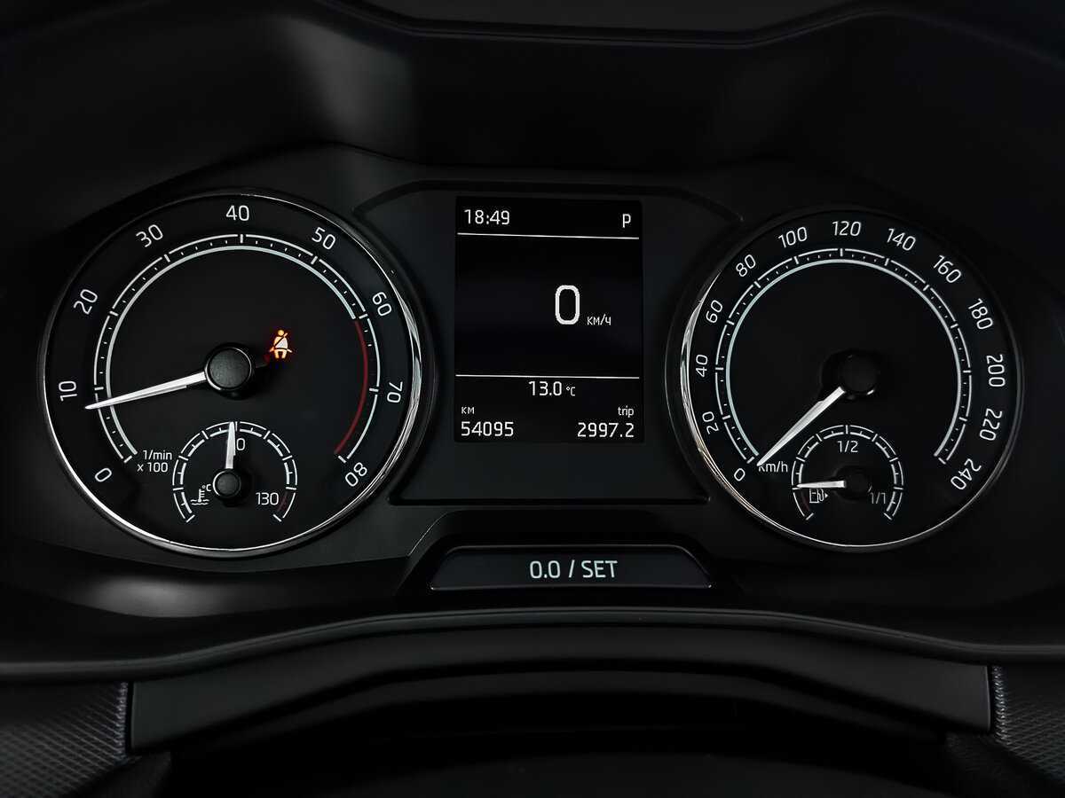 Skoda Rapid с пробегом — 2020 год. Фото: #14