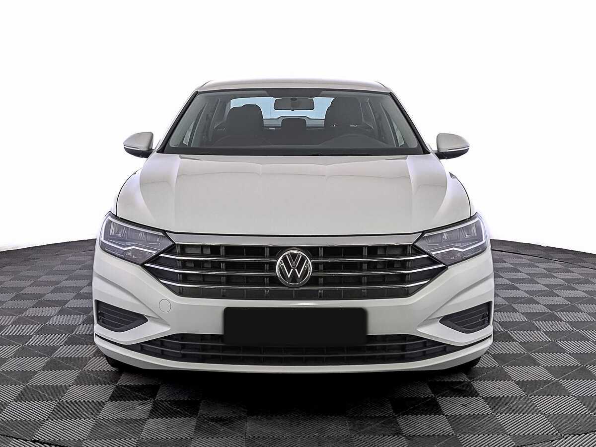 Volkswagen Jetta с пробегом — 2020 год. Фото: #1