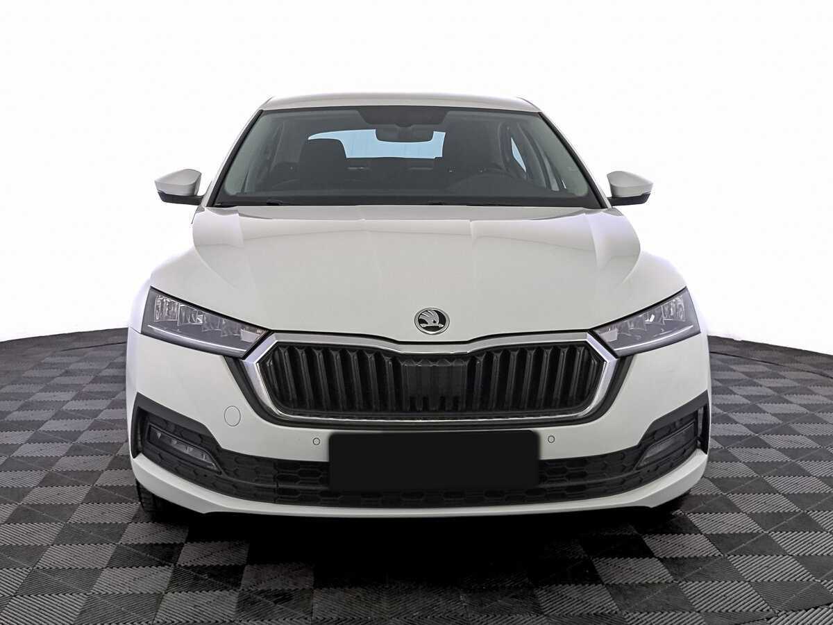 Skoda Octavia с пробегом — 2021 год. Фото: #1