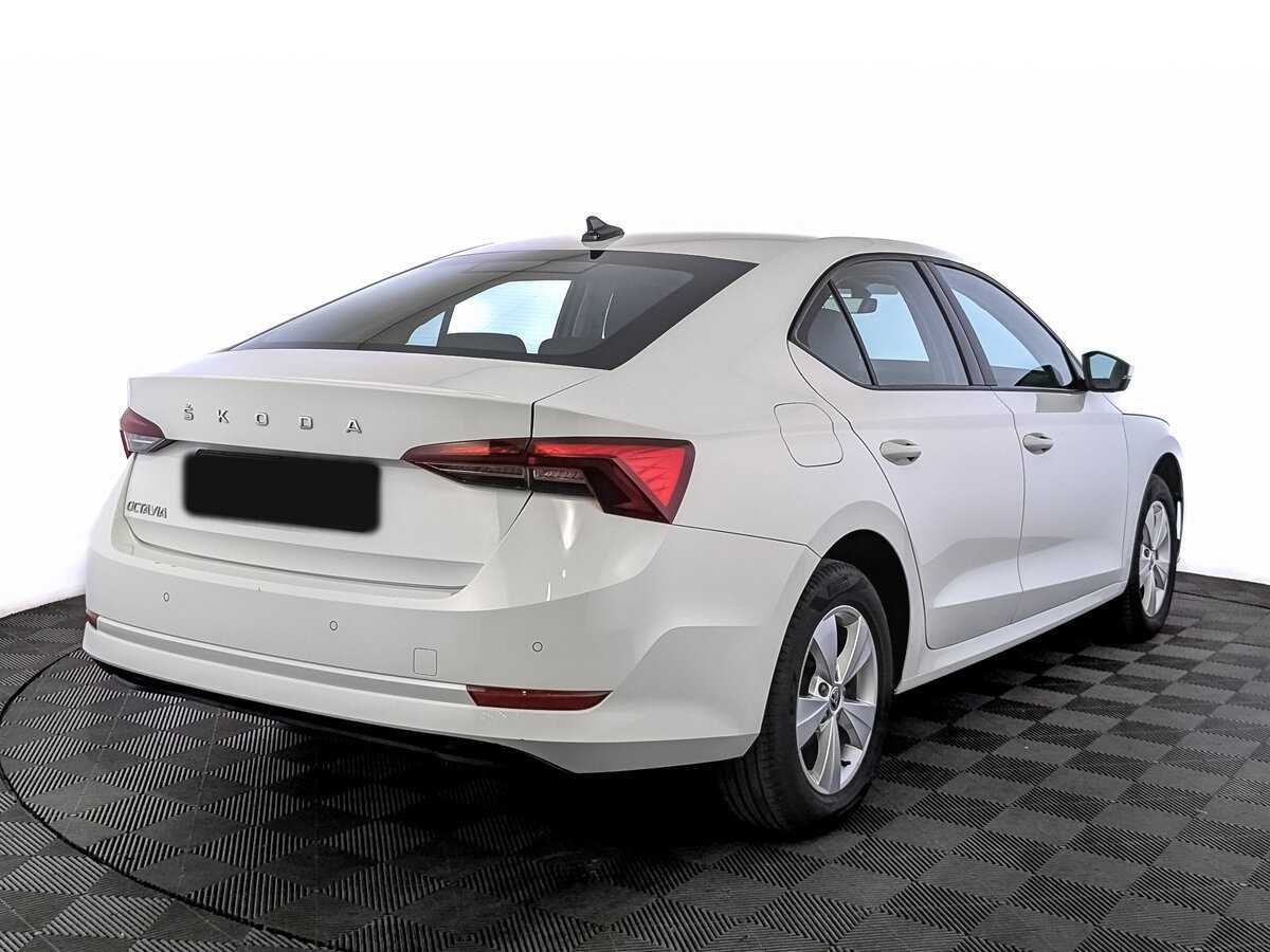 Skoda Octavia с пробегом — 2021 год. Фото: #4