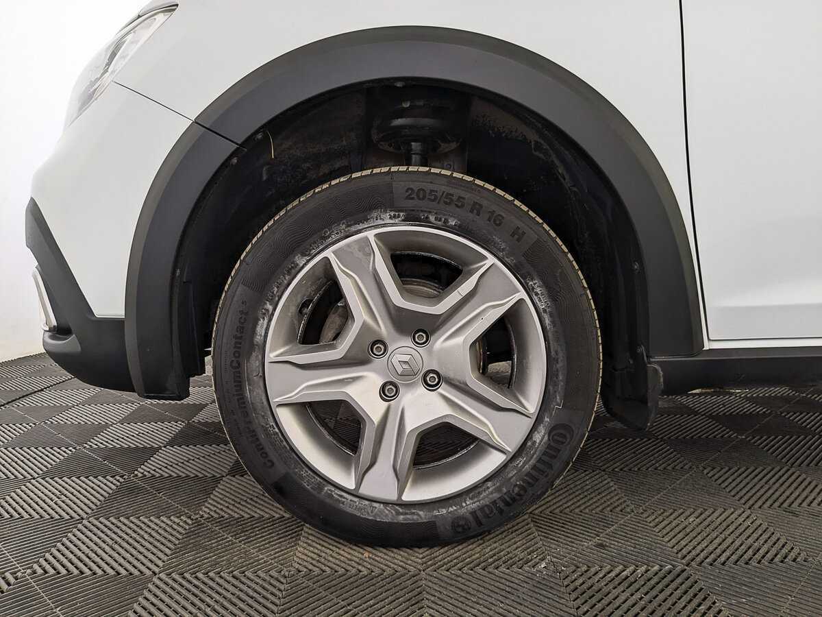 Renault Sandero с пробегом — 2022 год. Фото: #16