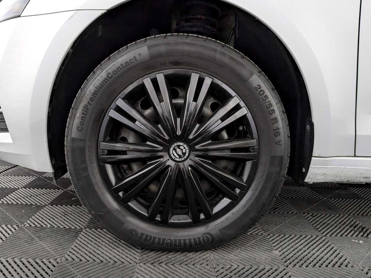 Skoda Octavia с пробегом — 2018 год. Фото: #17