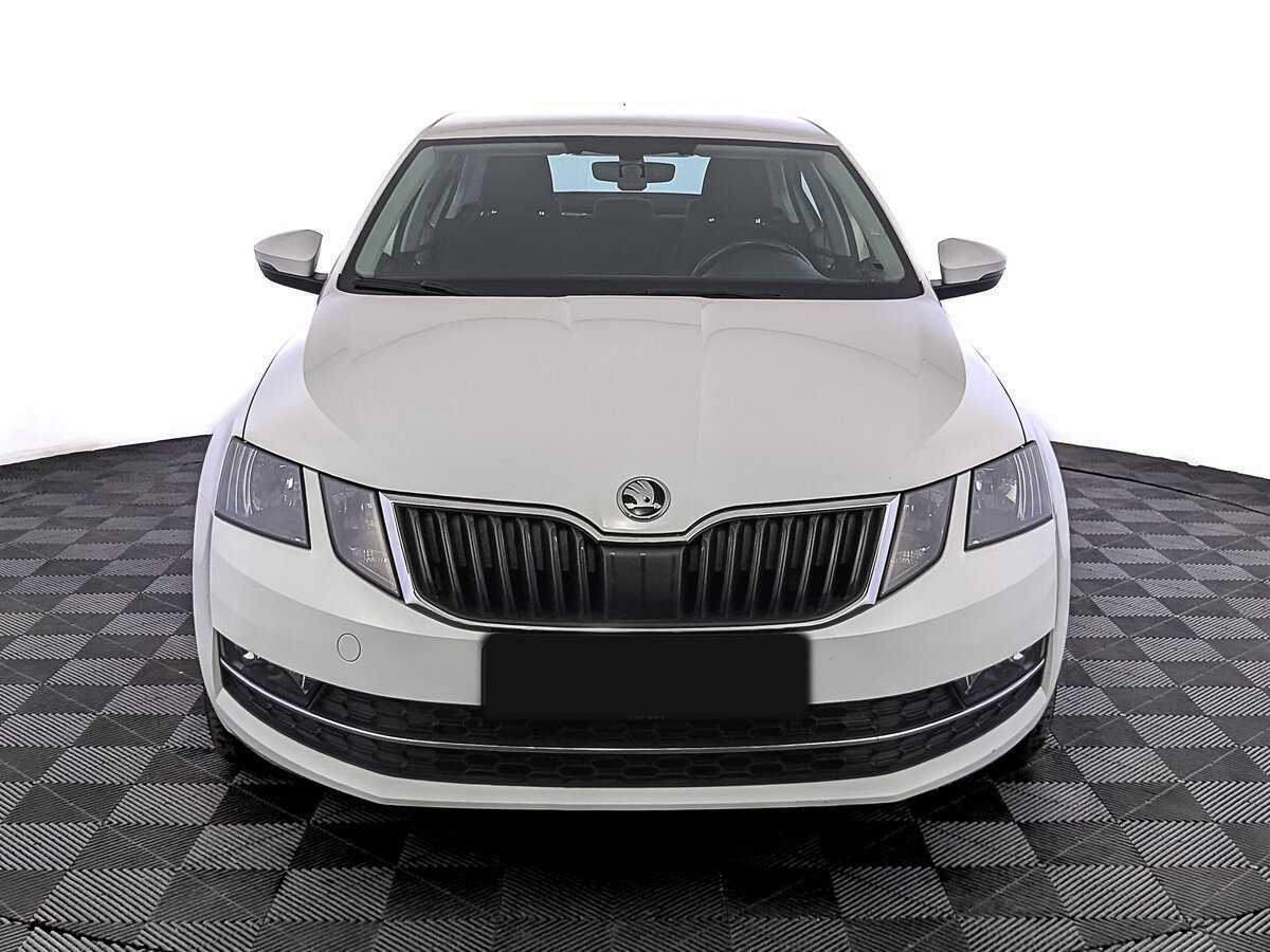 Skoda Octavia с пробегом — 2019 год. Фото: #1