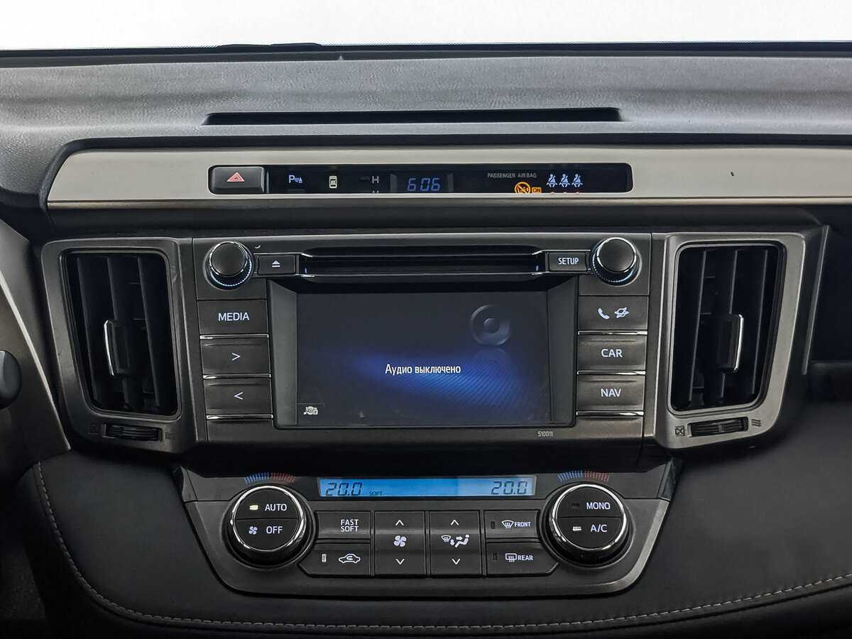 Toyota RAV4 с пробегом — 2014 год. Фото: #16