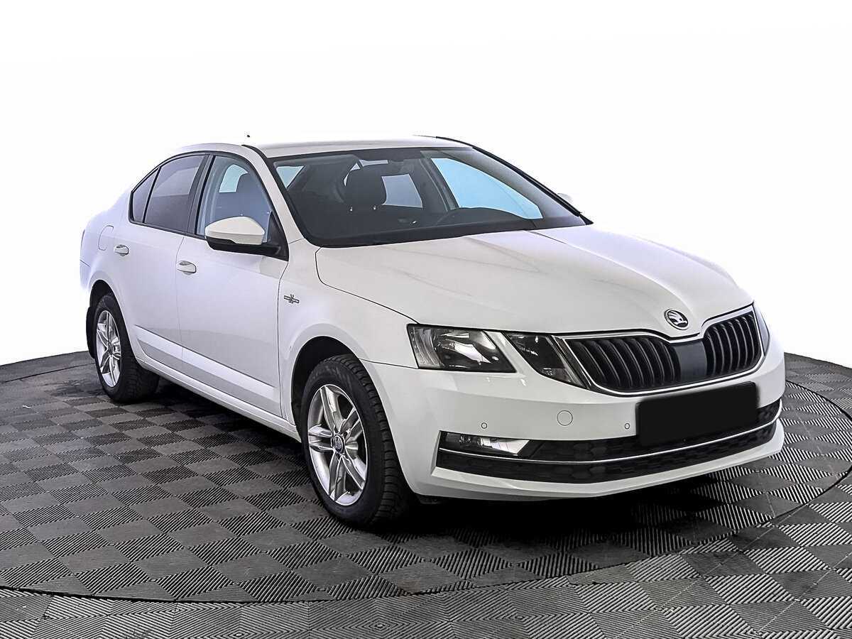 Skoda Octavia с пробегом — 2018 год. Фото: #2