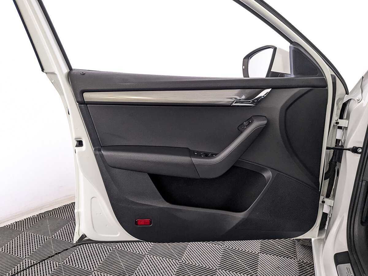 Skoda Octavia с пробегом — 2018 год. Фото: #18