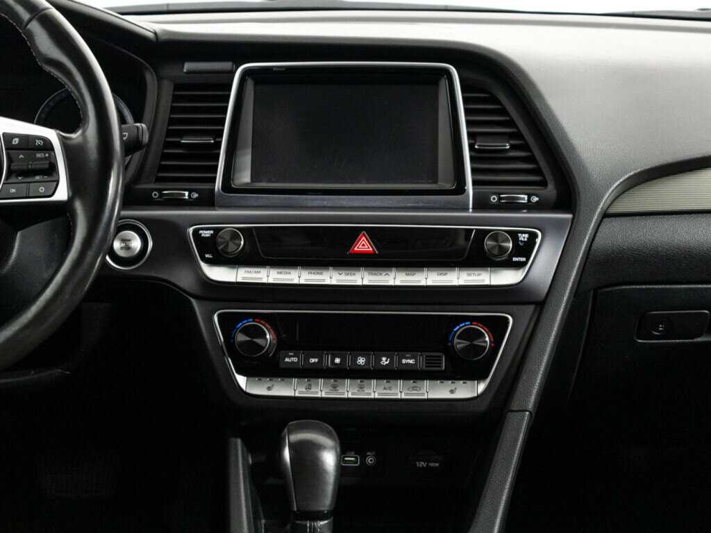 Hyundai Sonata с пробегом — 2019 год. Фото: #13