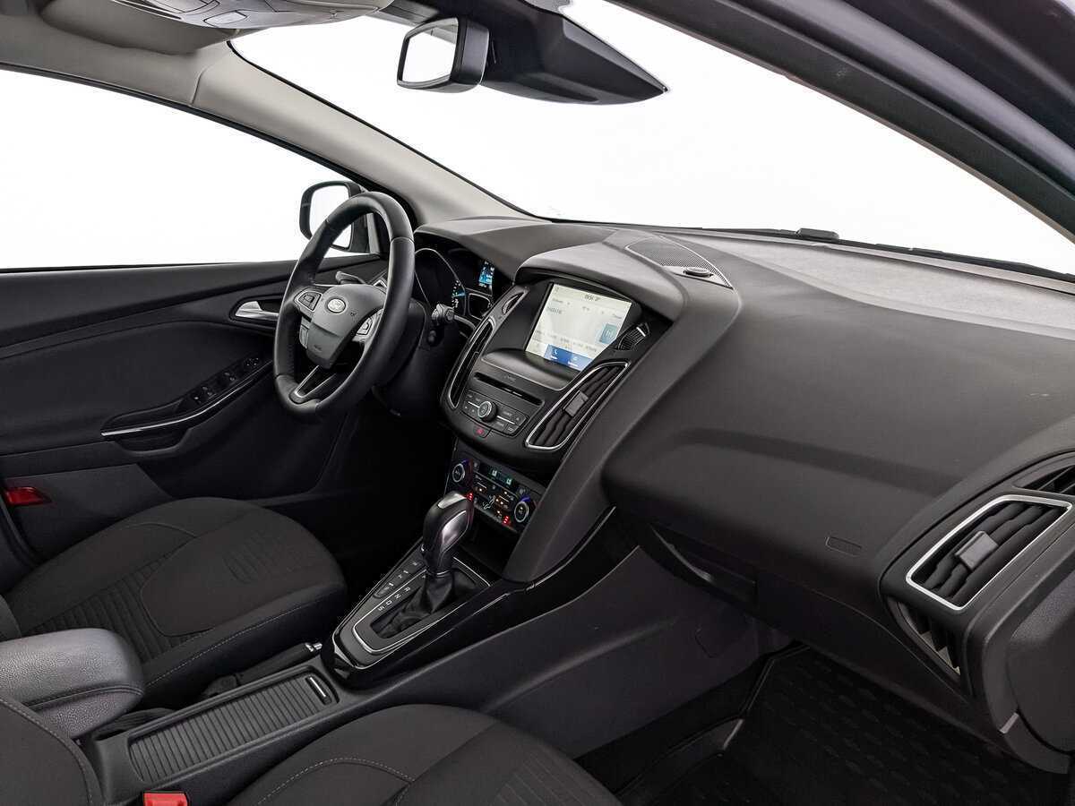 Ford Focus с пробегом — 2017 год. Фото: #12