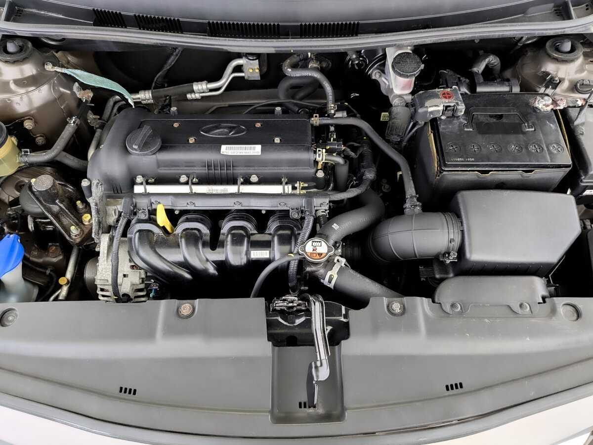 Hyundai Solaris с пробегом — 2016 год. Фото: #8