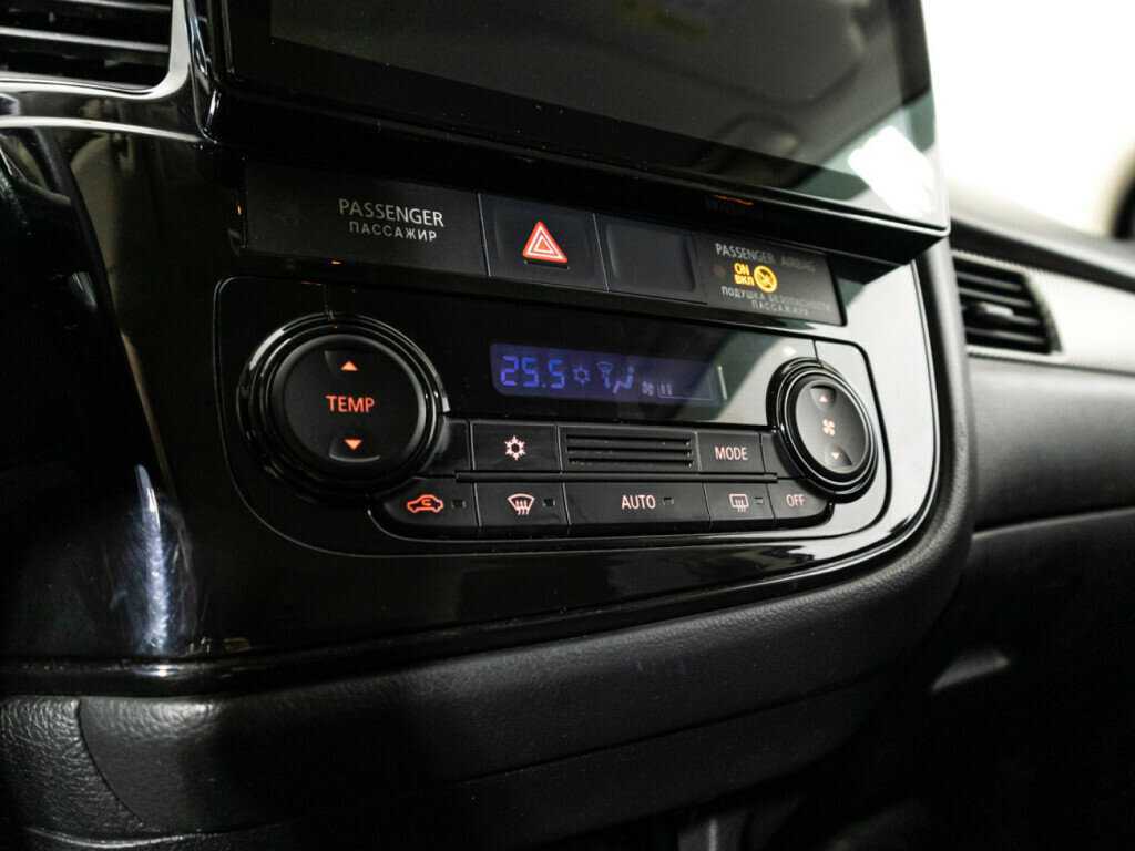 Mitsubishi Outlander с пробегом — 2018 год. Фото: #15