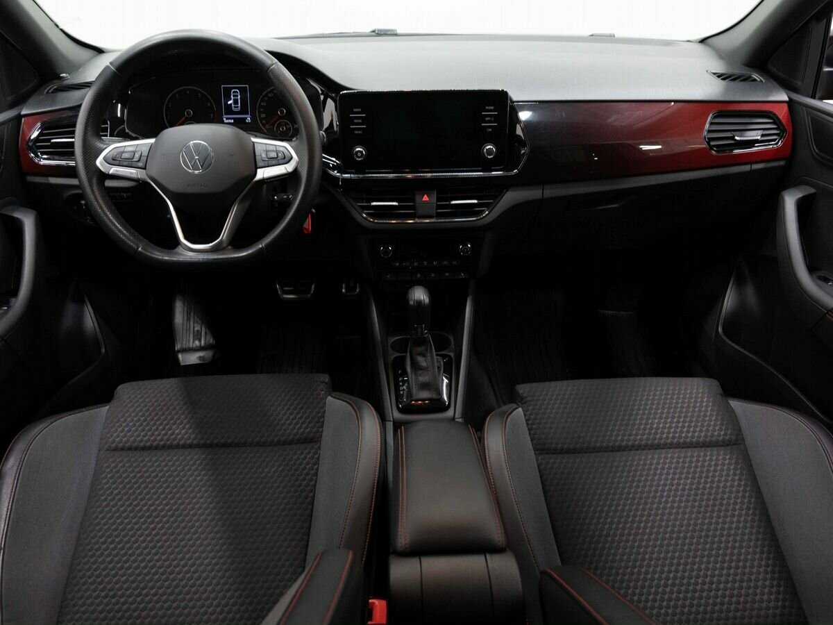 Volkswagen Polo с пробегом — 2021 год. Фото: #13