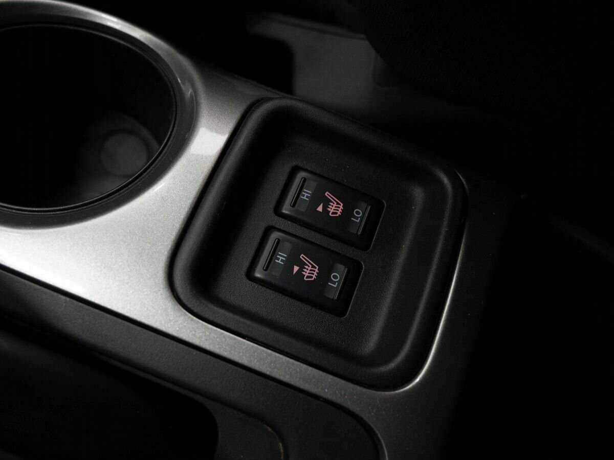 Nissan Juke с пробегом — 2012 год. Фото: #18