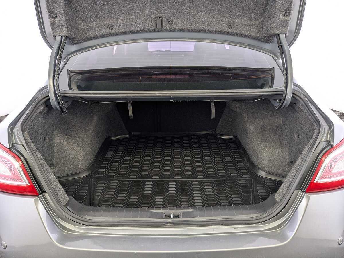 Nissan Teana с пробегом — 2014 год. Фото: #9