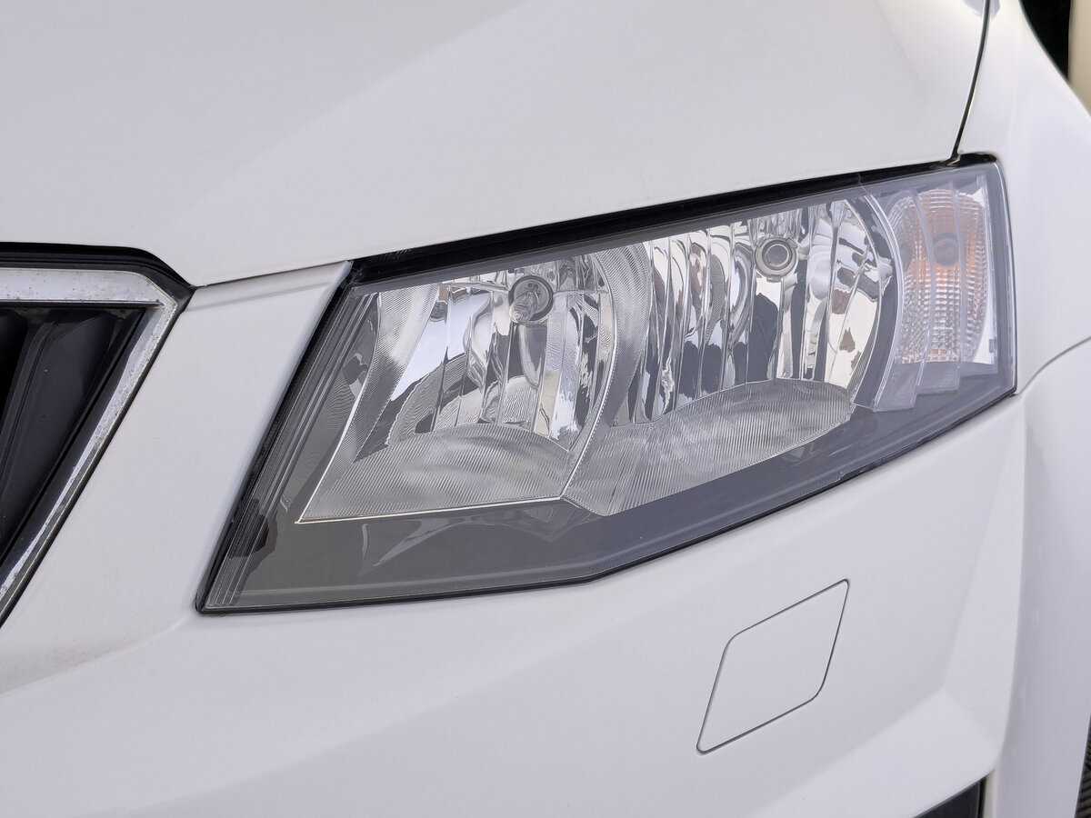 Skoda Octavia с пробегом — 2014 год. Фото: #10