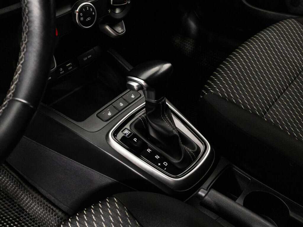 Kia Rio с пробегом — 2020 год. Фото: #17